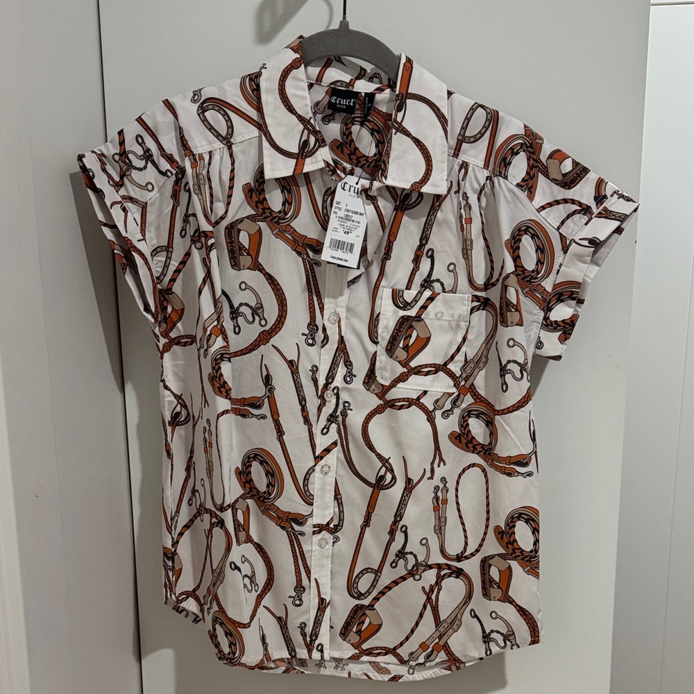Chic Women's Button Down Shirt with Brown Pattern